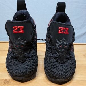 Nike LeBron XVII Red and Black TD Hook Loop Toddler Sneakers Sz 7C